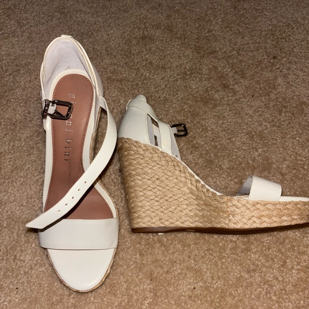 Gianni bini white and tan wedges
